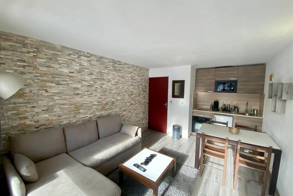 Appartement Chaleureux - Pied Des Pistes Коррансон-ан-Веркор Экстерьер фото